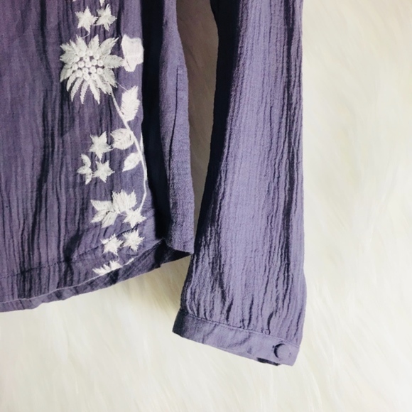 Anthro Floral Blouse - Picture 4 of 6